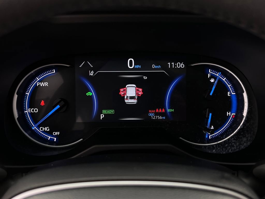 Used 2024 Toyota RAV4 XLE image 23