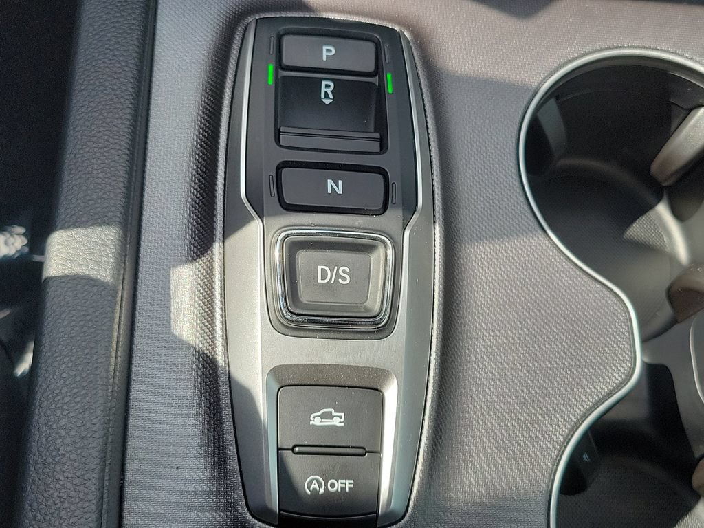 Used 2025 Honda Ridgeline Sport image 29