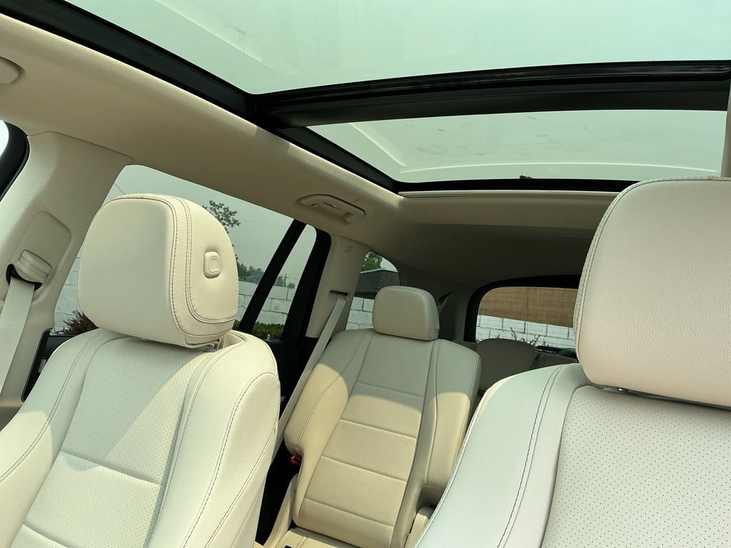 New 2026 Mercedes-Benz GLS 450 4MATIC image 12