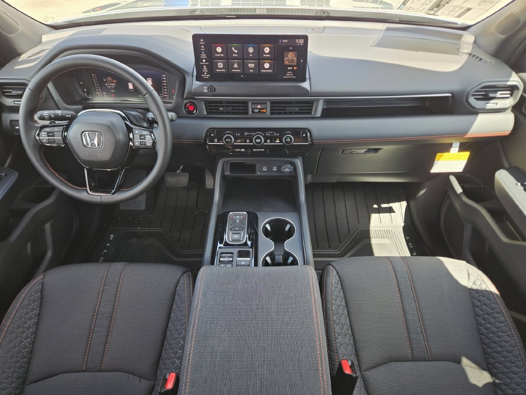 New 2026 Honda Pilot Sport image 6