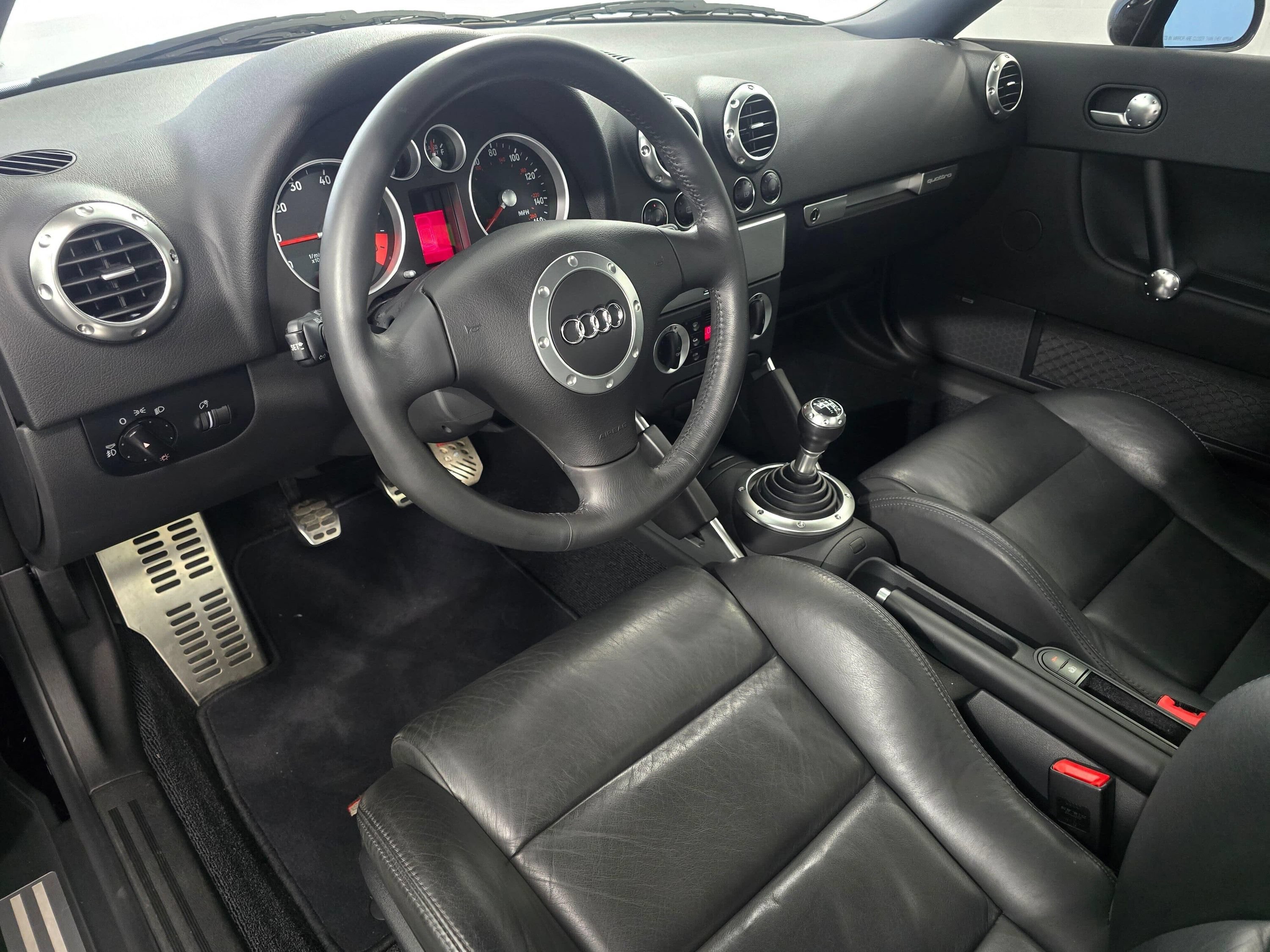 Used 2001 Audi TT 1.8T AWD/4WD image 14