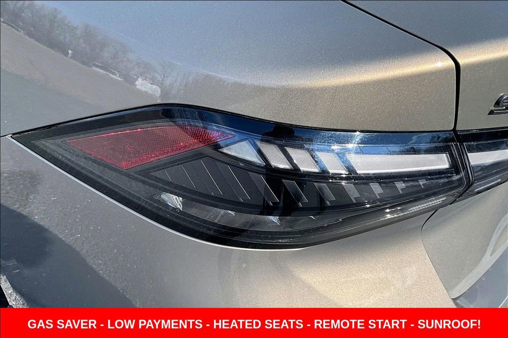 New 2026 Nissan Sentra SV w/ SV Convenience Package FWD image 27
