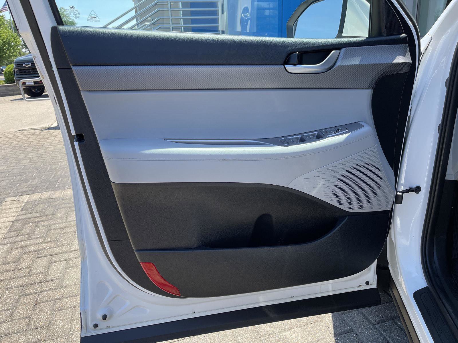 Used 2021 Hyundai Palisade SE AWD/4WD image 12