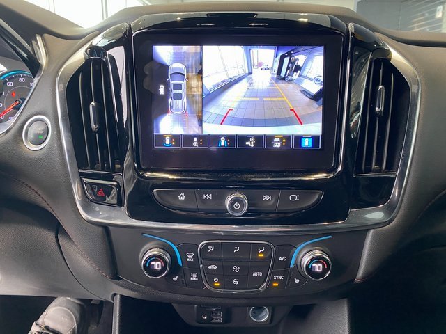 Used 2023 Chevrolet Traverse RS image 24