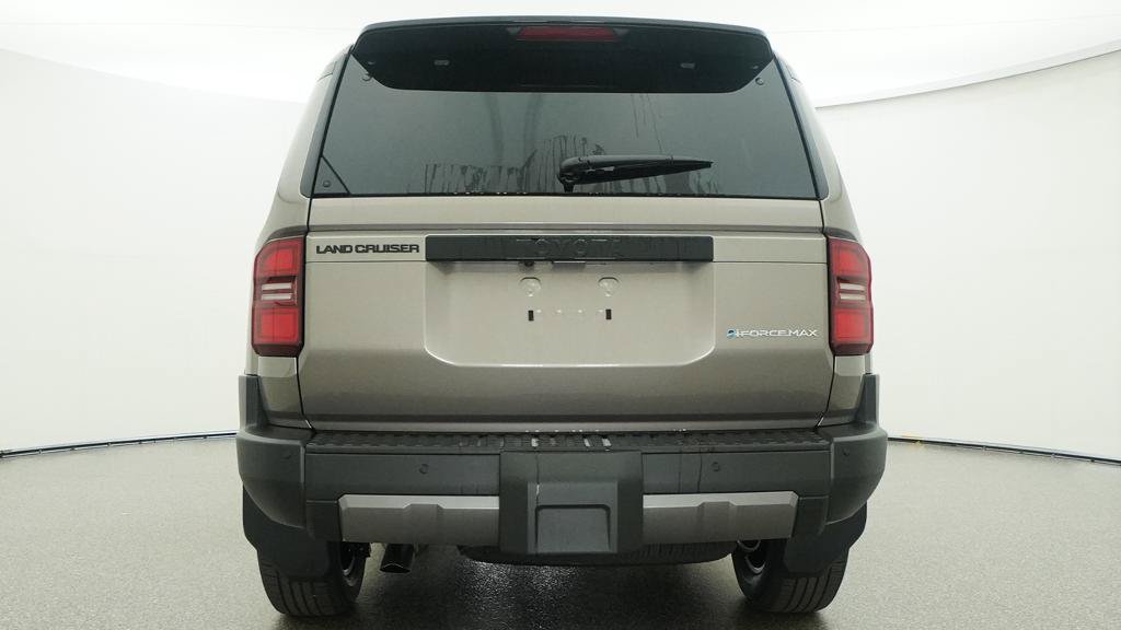 New 2027 Toyota Land Cruiser w/ Premium Package AWD/4WD image 26