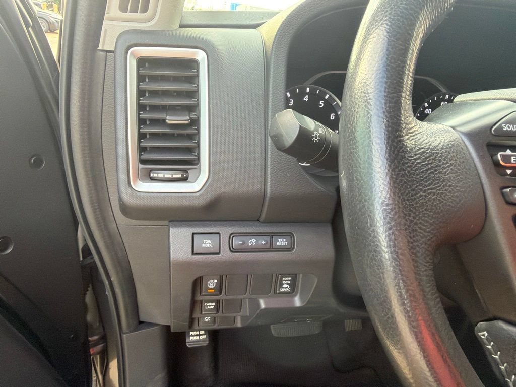 Used 2022 Nissan Frontier SV RWD image 29