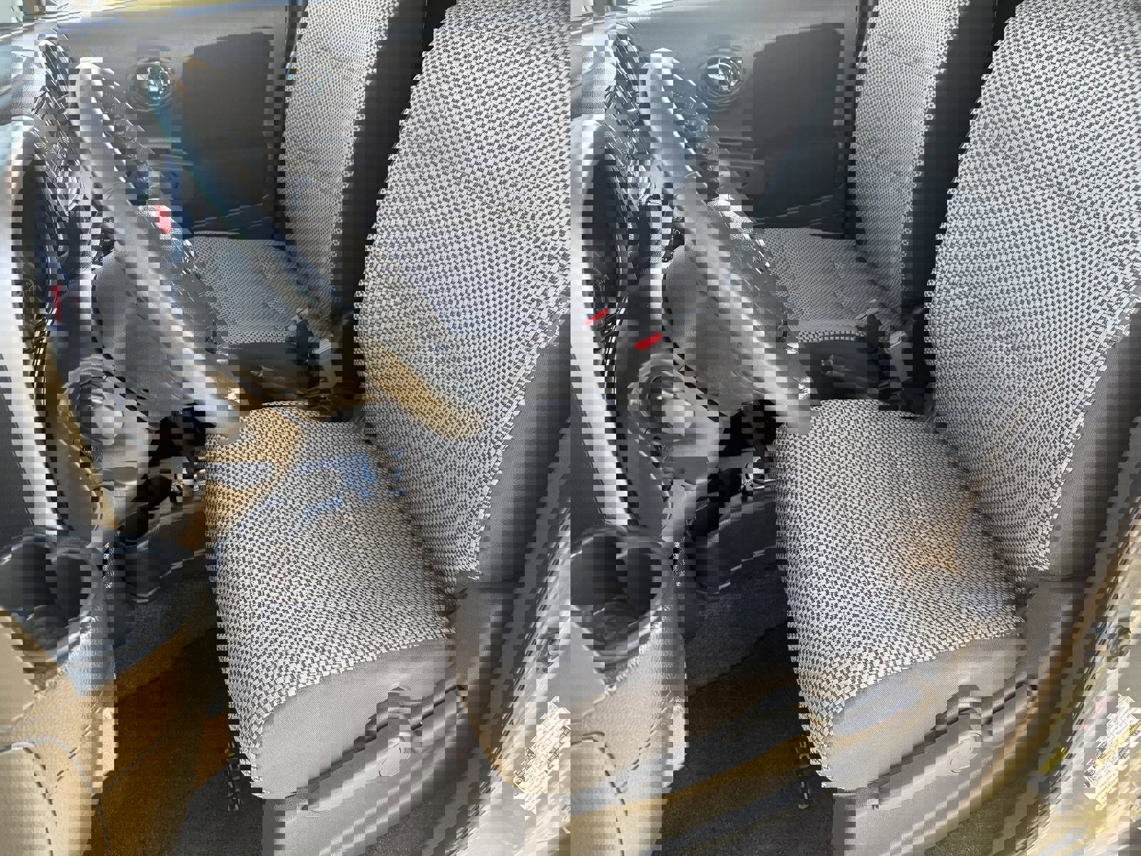 Used 2010 Nissan Cube 1.8 S Krom Edition w/ Interior Designer Pkg image 21