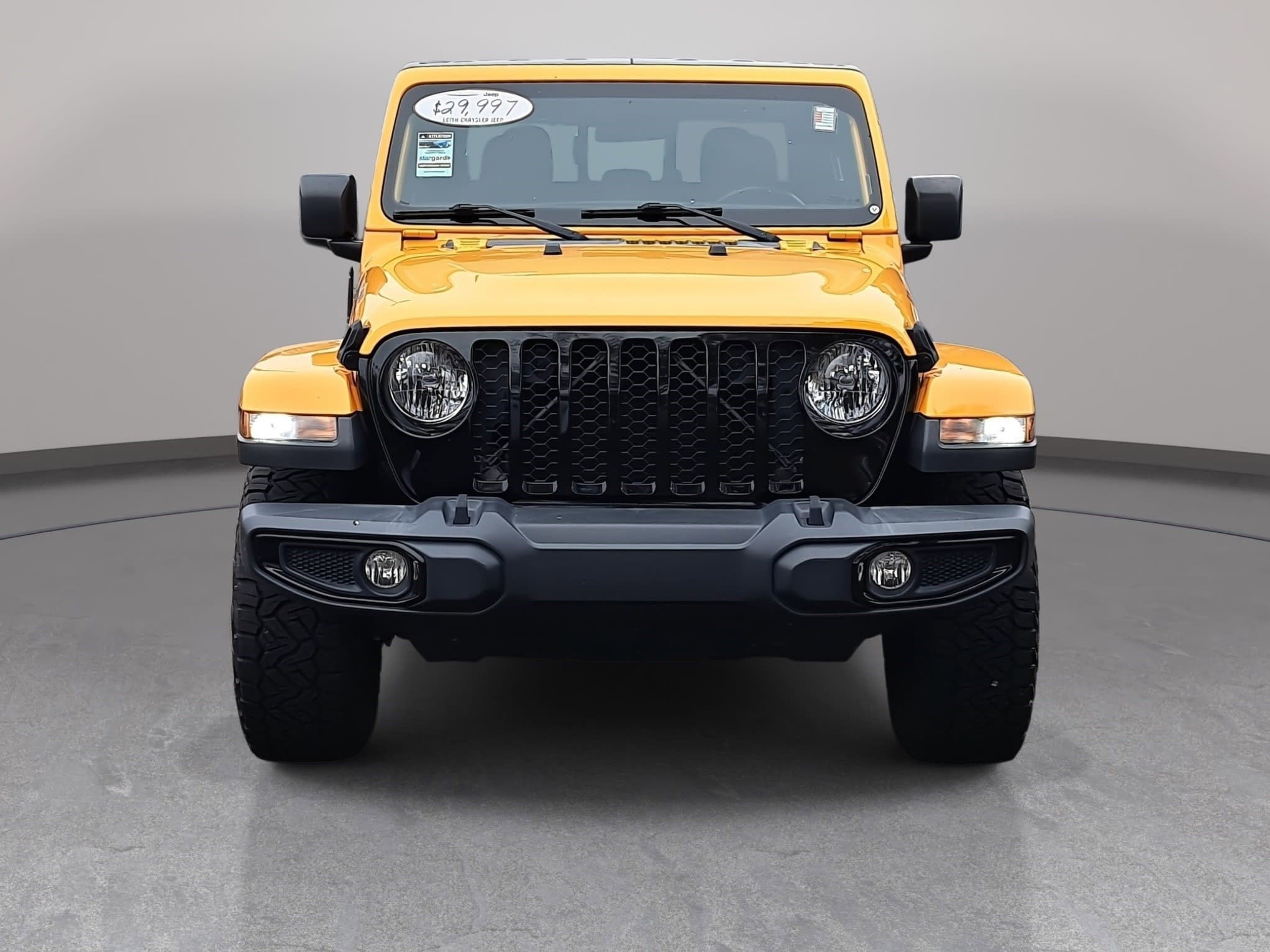 Used 2021 Jeep Gladiator Willys image 2