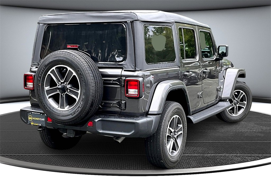 Used 2023 Jeep Wrangler Sahara image 6