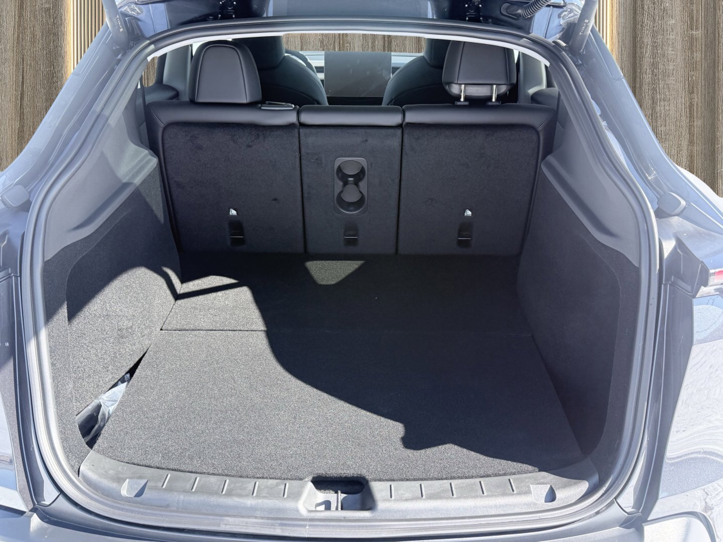 Used 2026 Tesla Model Y 2WD image 16