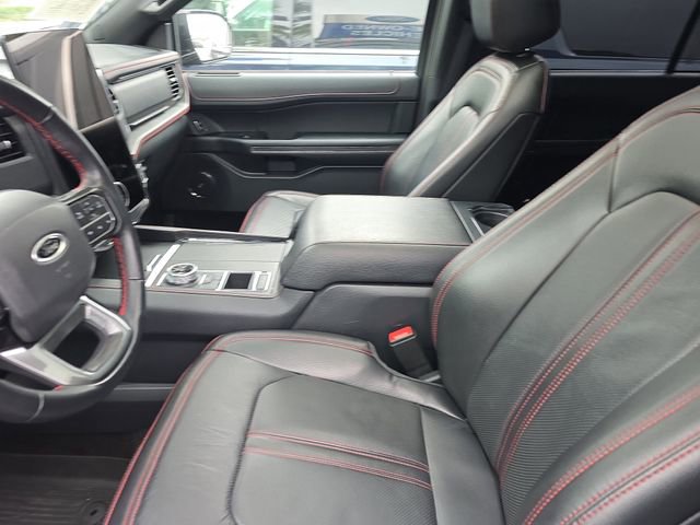 Used 2022 Ford Expedition Limited image 21