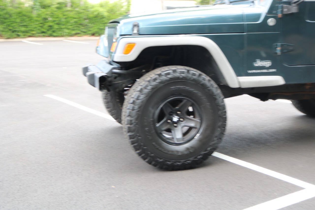 Used 2006 Jeep Wrangler X AWD/4WD image 28