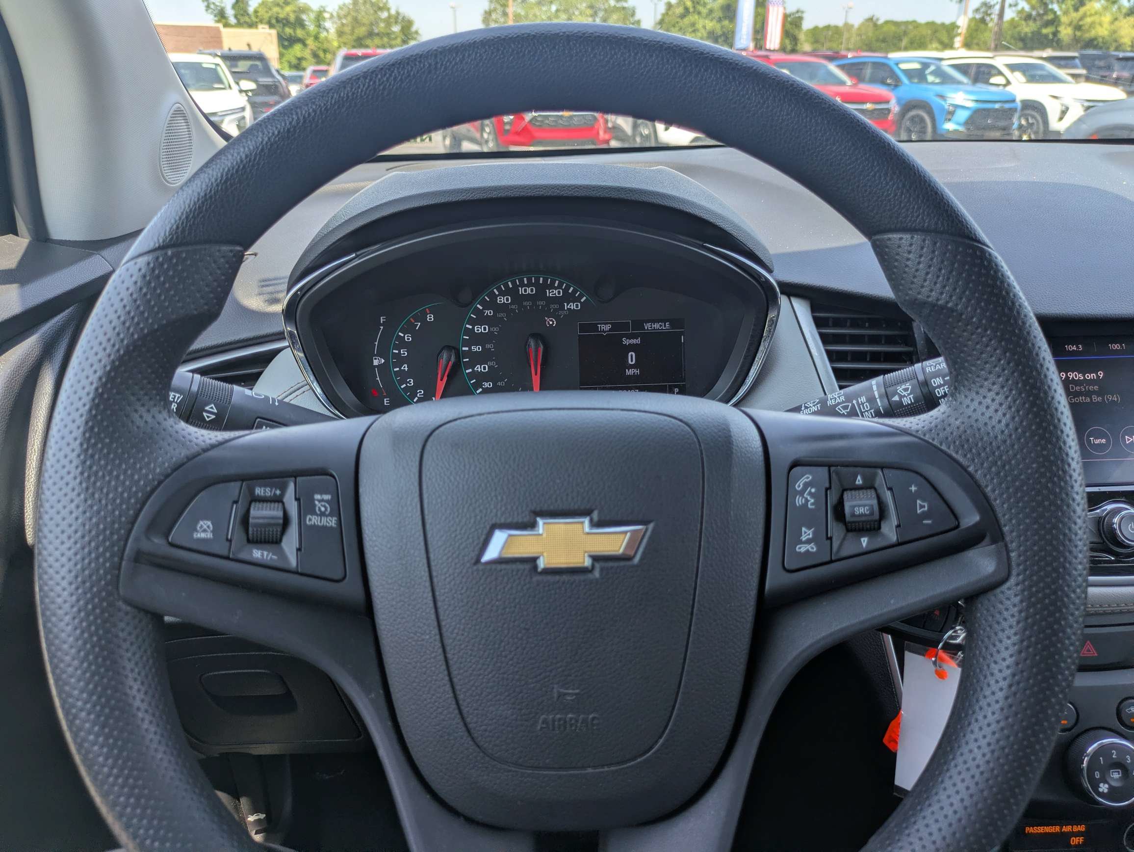 Used 2022 Chevrolet Trax LT AWD/4WD image 19