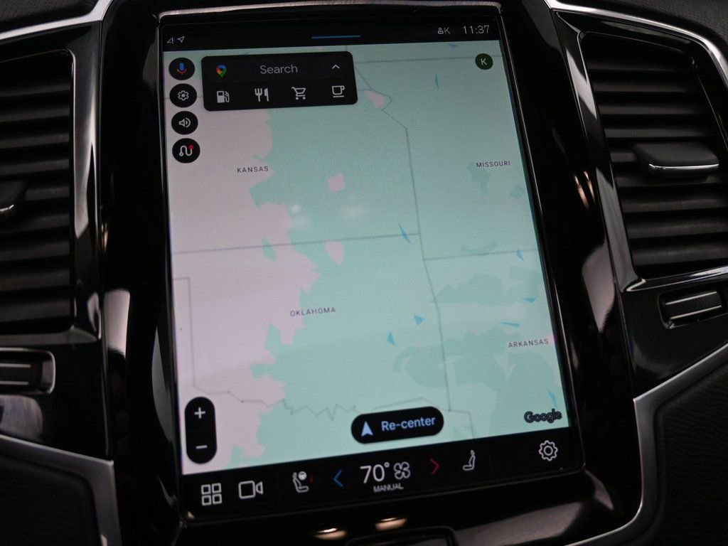 Used 2023 Volvo XC90 B6 Plus AWD/4WD image 17