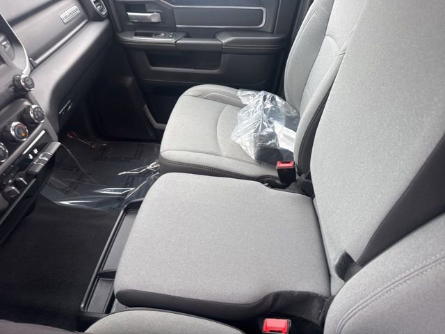 Used 2024 RAM 2500 Big Horn w/ Bed Utility Group image 23