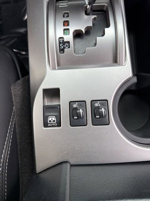 Used 2014 Toyota 4Runner SR5 Premium AWD/4WD image 22