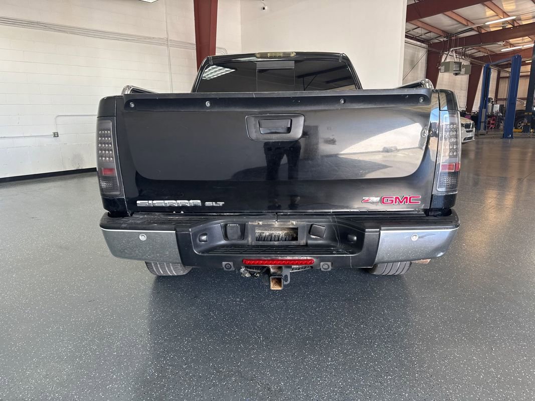 Used 2007 GMC Sierra 1500 SLT w/ Convenience Package AWD/4WD image 5