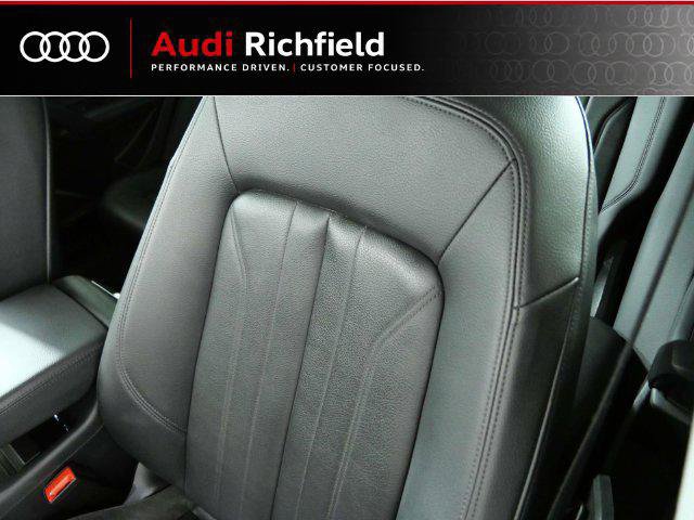 Used 2020 Audi Q5 2.0T Premium Plus w/ Premium Plus Package AWD/4WD image 11