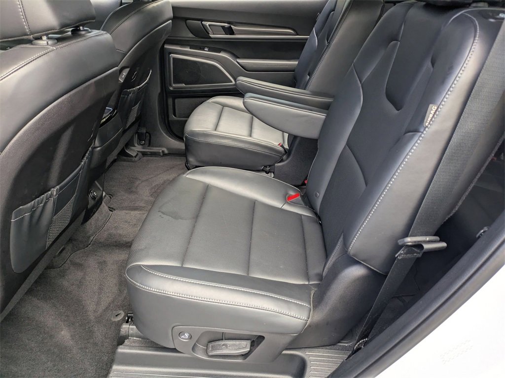 Used 2025 Kia Telluride S image 28