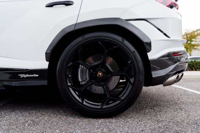 Used 2024 Lamborghini Urus Performante image 18