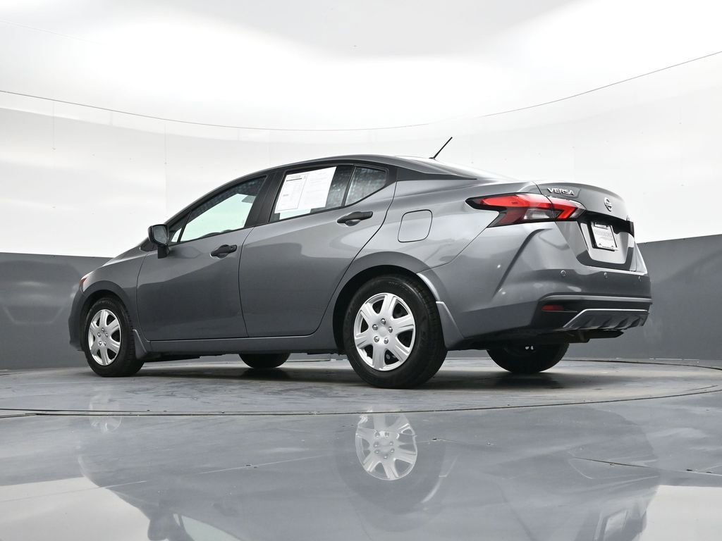 Used 2021 Nissan Versa S image 39