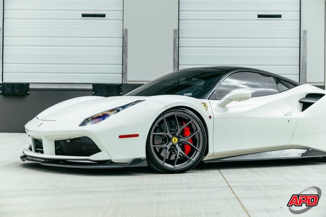 Used 2018 Ferrari 488 GTB RWD image 50