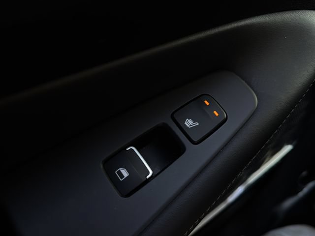 Used 2022 Hyundai Santa Fe Limited FWD image 22