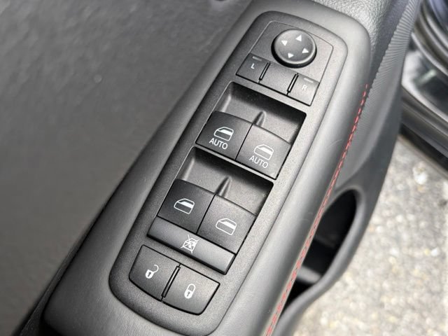 Used 2024 Dodge Durango GT AWD/4WD image 12