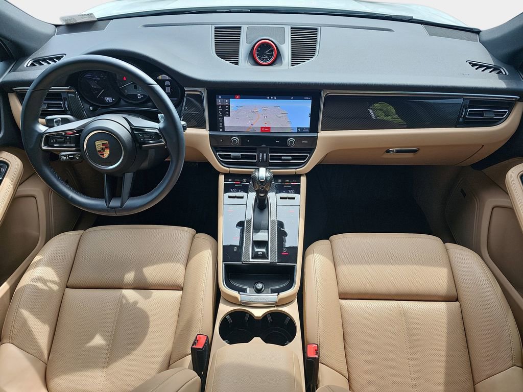 Used 2024 Porsche Macan S AWD/4WD image 10