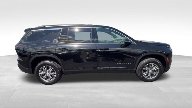 Certified 2026 Chevrolet Traverse LT w/ Driver Confidence Package FWD image 8