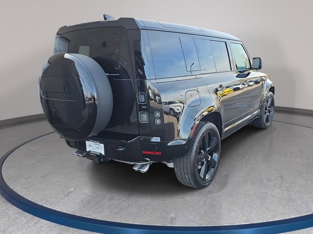 New 2026 Land Rover Defender 110 V8 image 5
