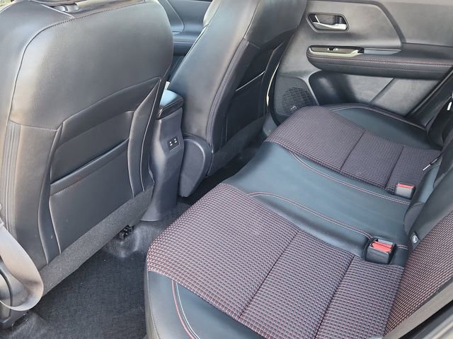 Certified 2025 Nissan Kicks SR AWD/4WD image 8