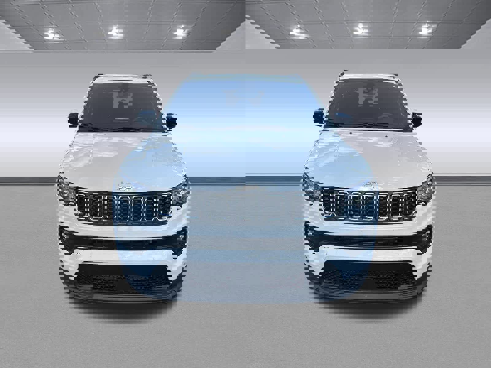 Used 2024 Jeep Compass Latitude image 2