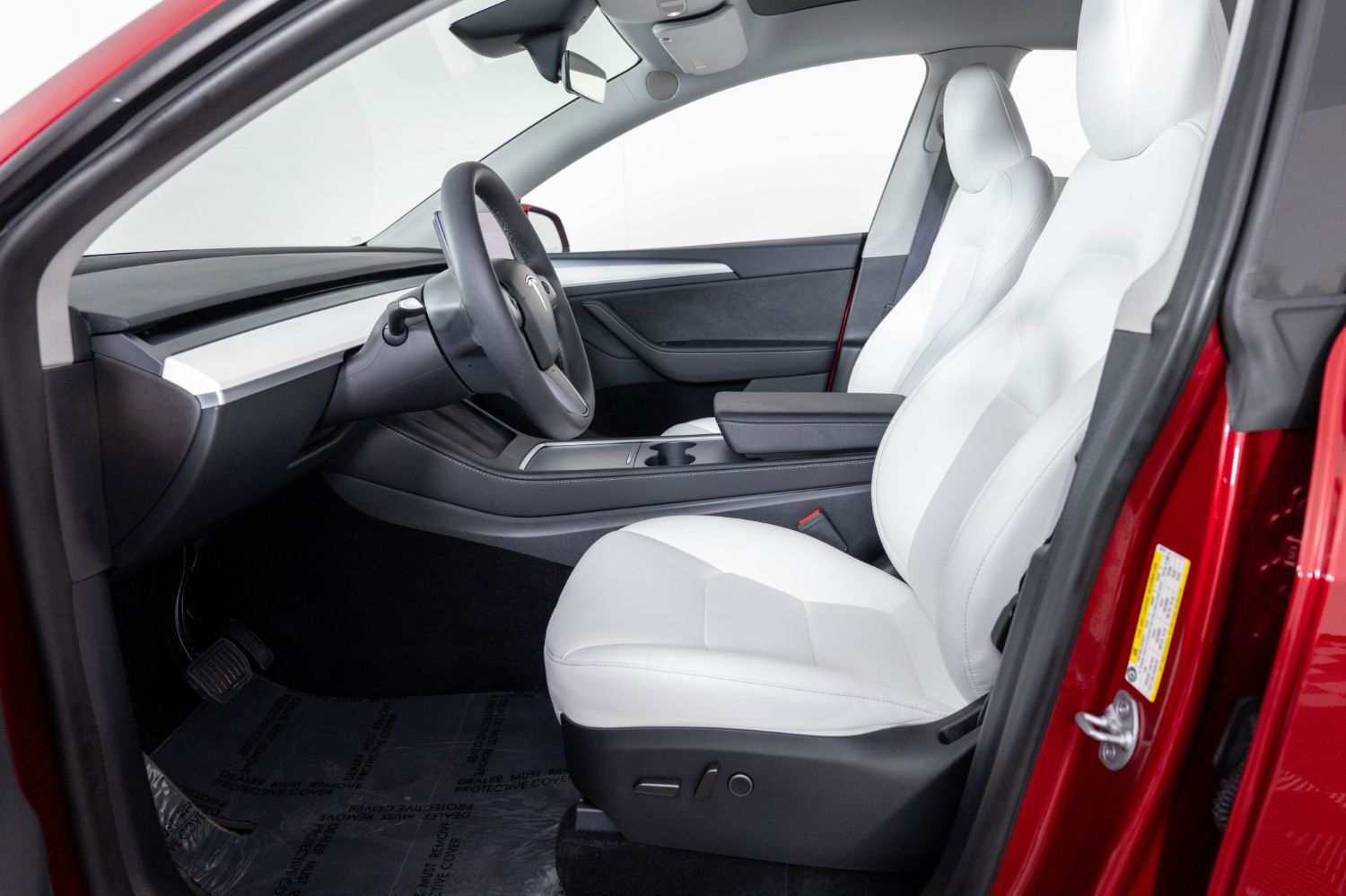 Used 2024 Tesla Model Y Long Range image 15