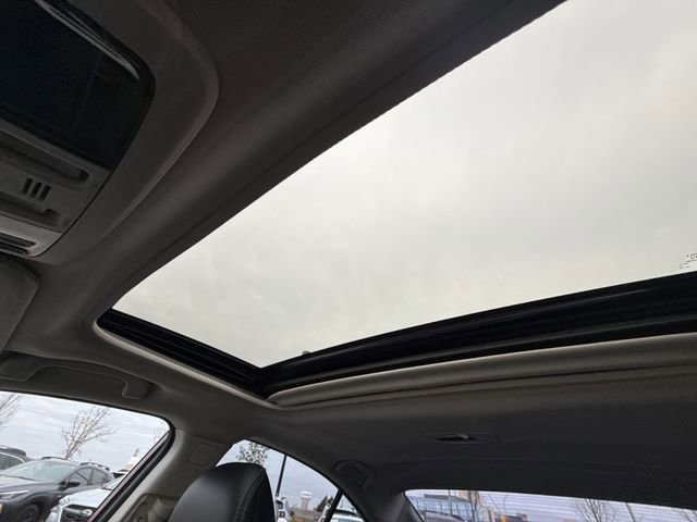 Used 2017 Subaru Legacy 3.6R Limited image 22