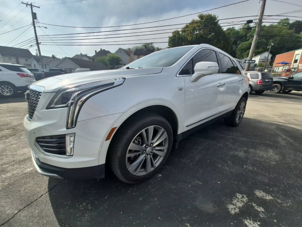 Used 2022 Cadillac XT5 Premium Luxury w/ LPO, Floor Liner Package AWD/4WD image 3