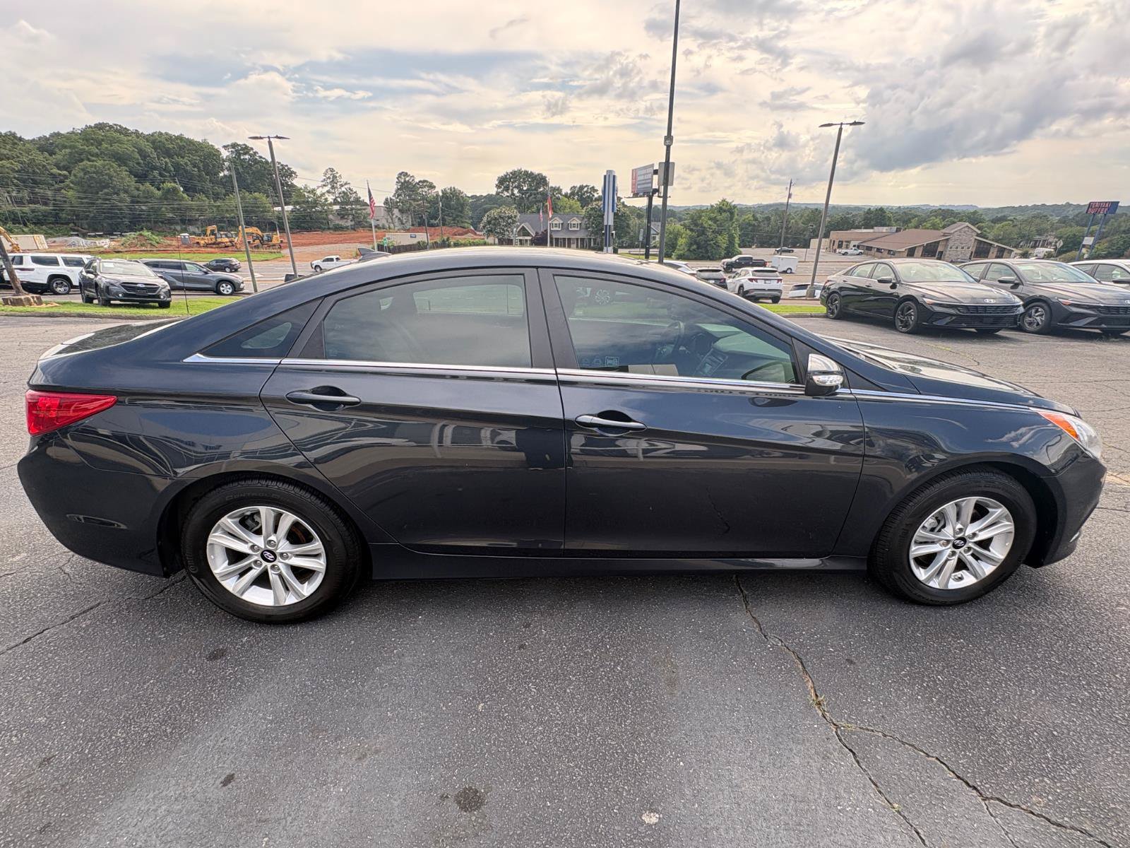 Used 2014 Hyundai Sonata GLS w/ Popular Equipment Group 2 FWD image 5
