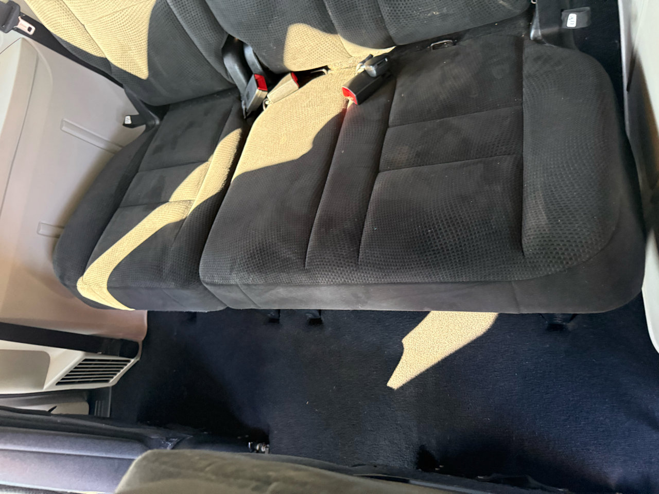 Used 2016 Dodge Grand Caravan SXT image 47