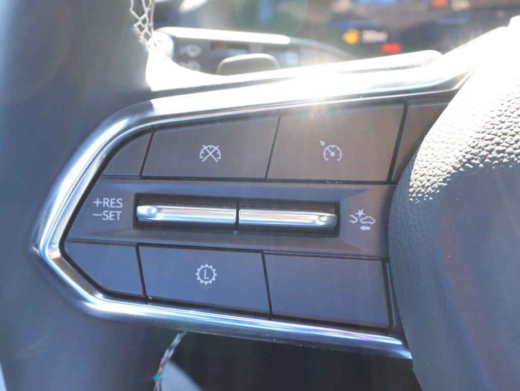 New 2026 Chevrolet Traverse LT w/ Sun and Wheel Package FWD image 16
