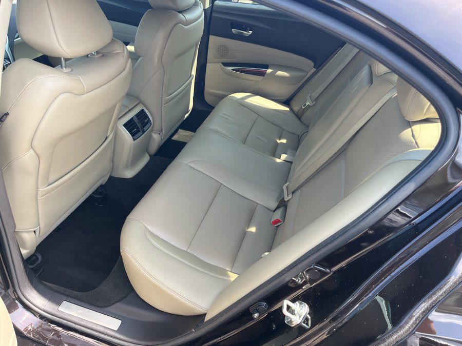 Used 2017 Acura TLX w/ Advance Package AWD/4WD image 10