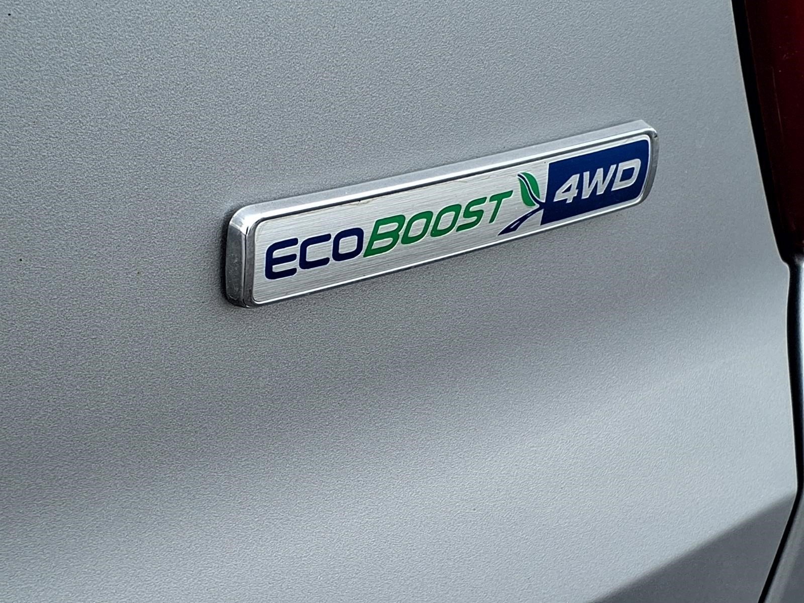 Used 2018 Ford Explorer Sport w/ Equipment Group 401A image 6