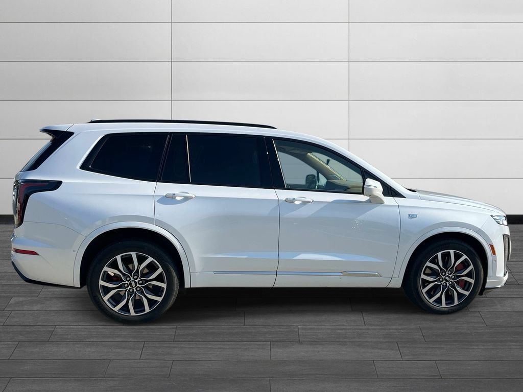 Certified 2024 Cadillac XT6 Sport w/ Platinum Package AWD/4WD image 6