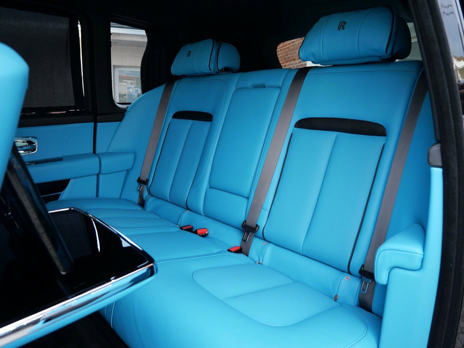 Used 2024 Rolls-Royce Cullinan image 8