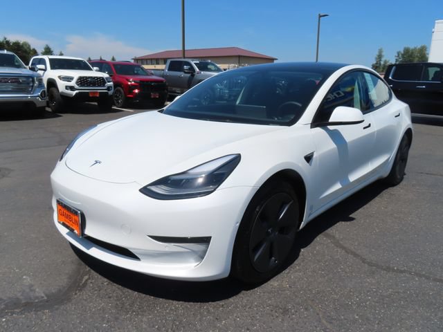 Used 2022 Tesla Model 3 RWD image 3