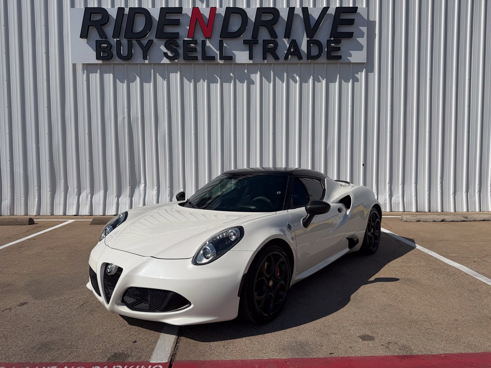 Used 2016 Alfa Romeo 4C Coupe w/ Coupe Track Package 1