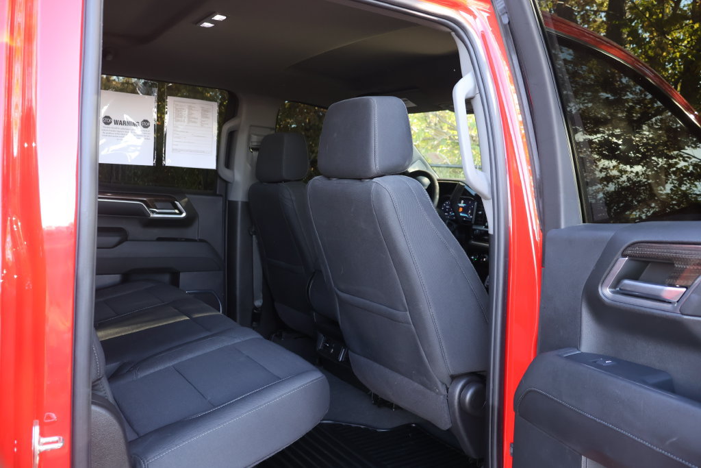Certified 2024 Chevrolet Silverado 1500 LT AWD/4WD image 39