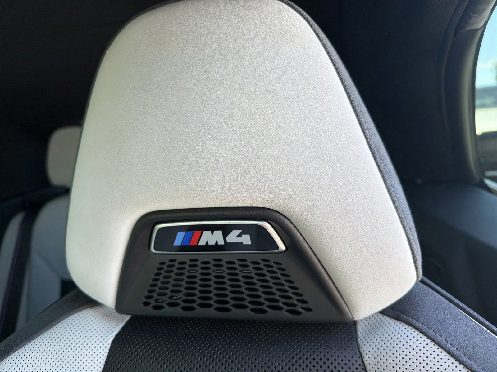 Used 2024 BMW M4 xDrive Competition AWD/4WD image 15