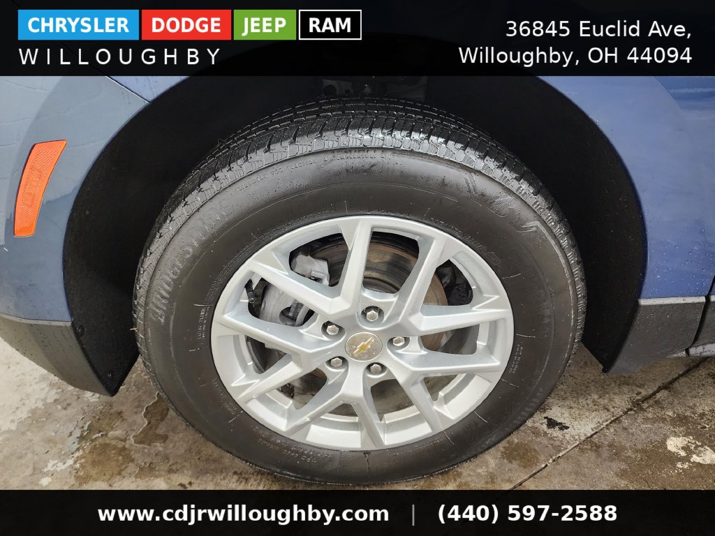 Used 2024 Chevrolet Equinox LT AWD/4WD image 39