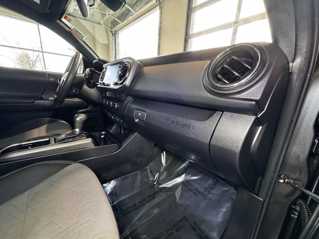 Used 2023 Toyota Tacoma TRD Sport w/ Advanced Technology Package image 54