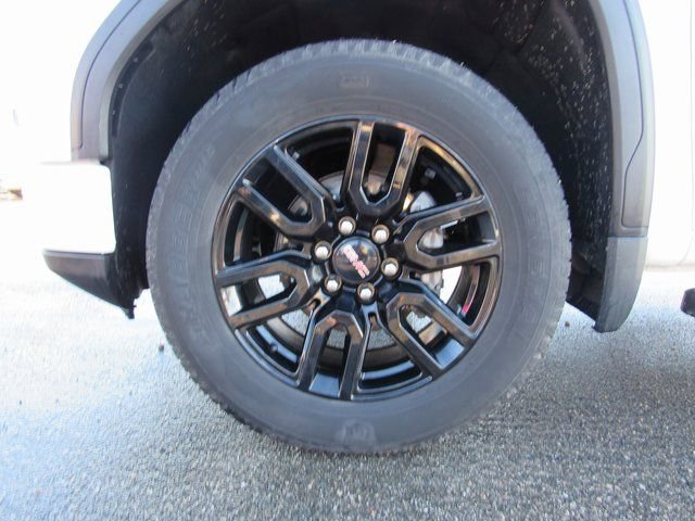Certified 2023 GMC Sierra 1500 Elevation w/ LPO, Elevation Black Package image 9